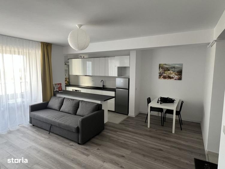 Apartament cu 3 camere, mobilat în Ultracentral
