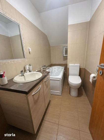 Casă cu 4 camere cu Teren 235 Mp în Iosia