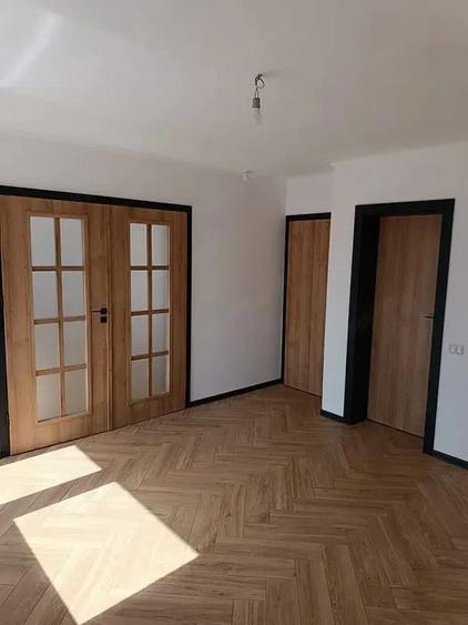 Casă cu 4 camere cu Teren 500 Mp în Tărlungeni