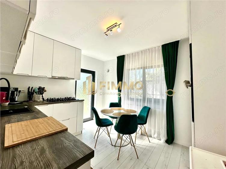 Casă cu 5 camere cu Teren 250 Mp în Est