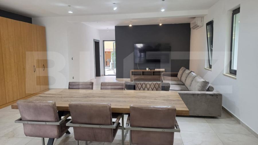Casă cu 4 camere cu Teren 890 Mp în Bercu Roșu