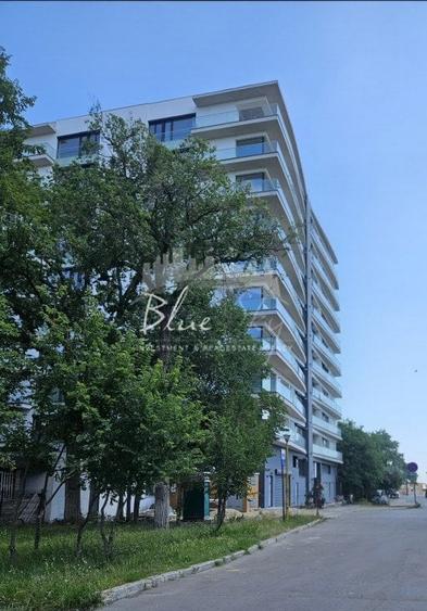 Apartament cu 3 camere decomandat în Mamaia-Sat