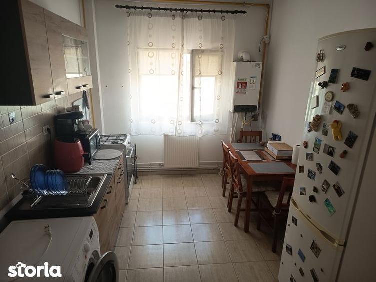 Vand apartament 2 camere Cartierul Latin - 2