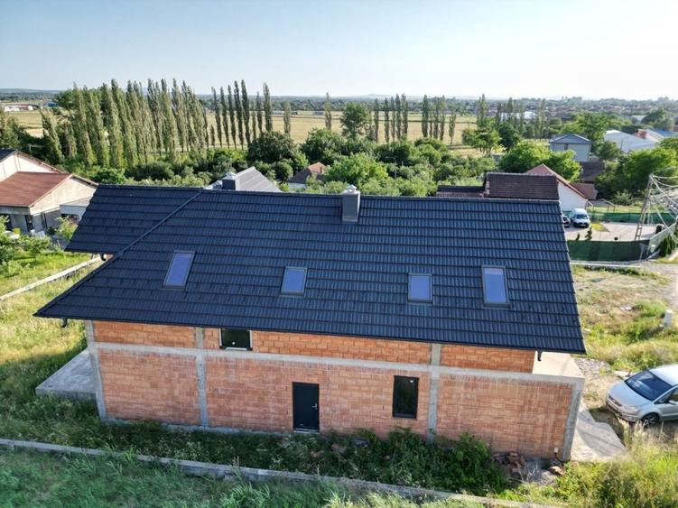Casă cu 4 camere în Lugoj
