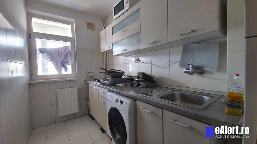 Apartament cu 2 camere în P-ța Unirii