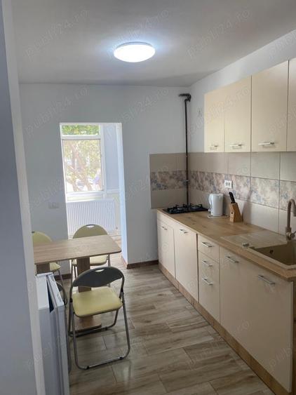 Apartament cu 2 camere decomandat în Năvodari