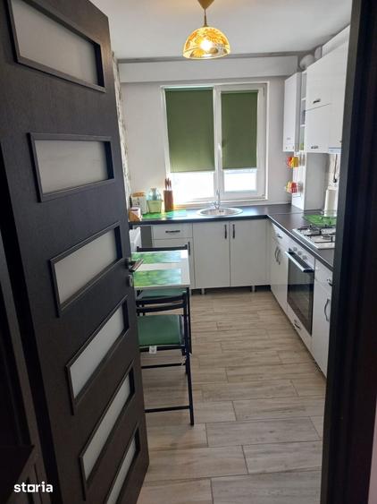 Apartament cu 3 camere în 1 Mai