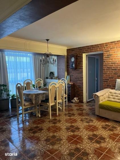 Apartament cu 3 camere în Fălticeni