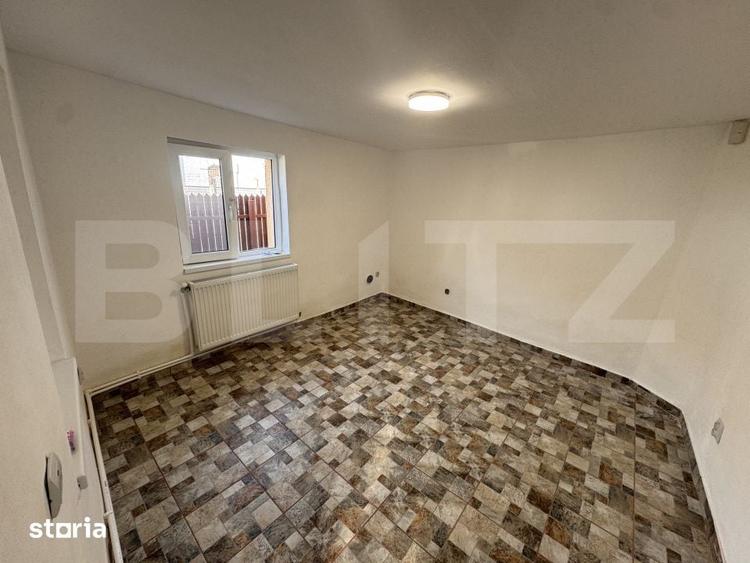 Casă cu 2 camere cu Teren 120 Mp în Rovine