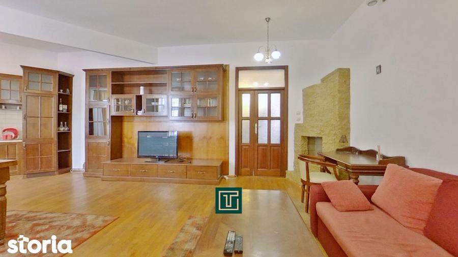 Apartament cu 3 camere decomandat, mobilat în Central