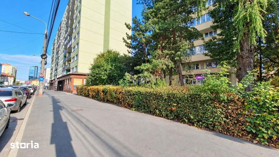 Spațiu comercial, de 20 mp, în Central