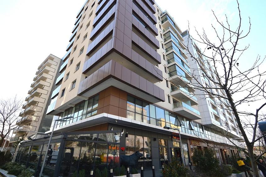 Apartament cu 5 camere decomandat, mobilat în Unirii