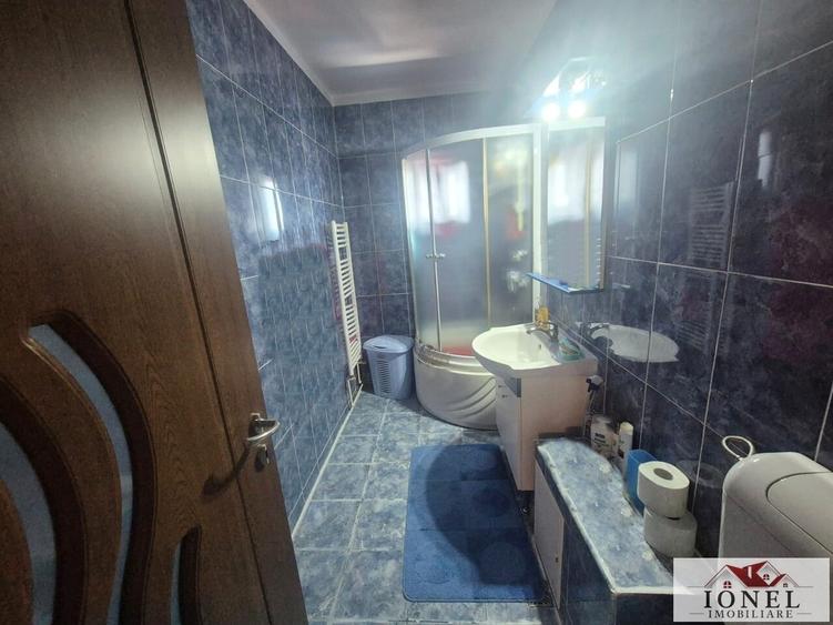 Apartament cu 2 camere decomandat în Est