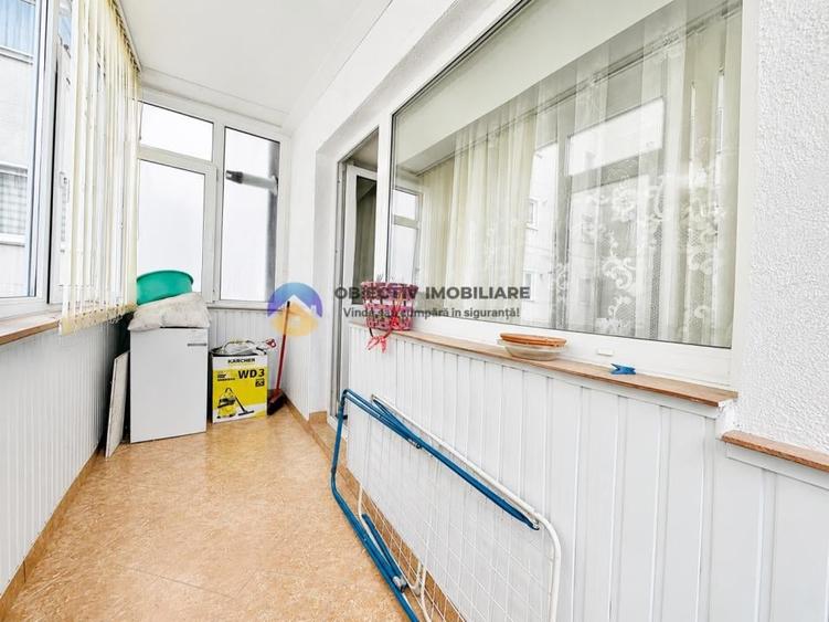 Apartament 3 camere ETAJ 2 ,79 mp ,constructie 1990 - 15