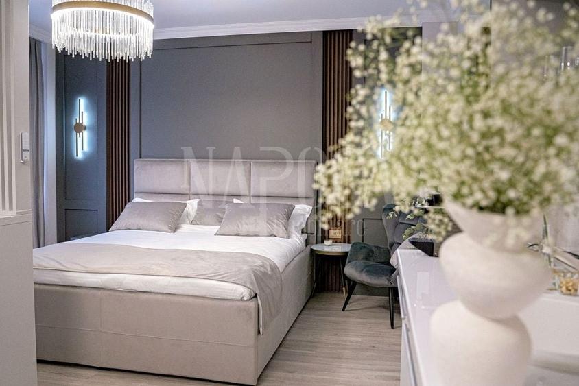 Casă individuală cu 7 camere cu Canalizare în Decebal