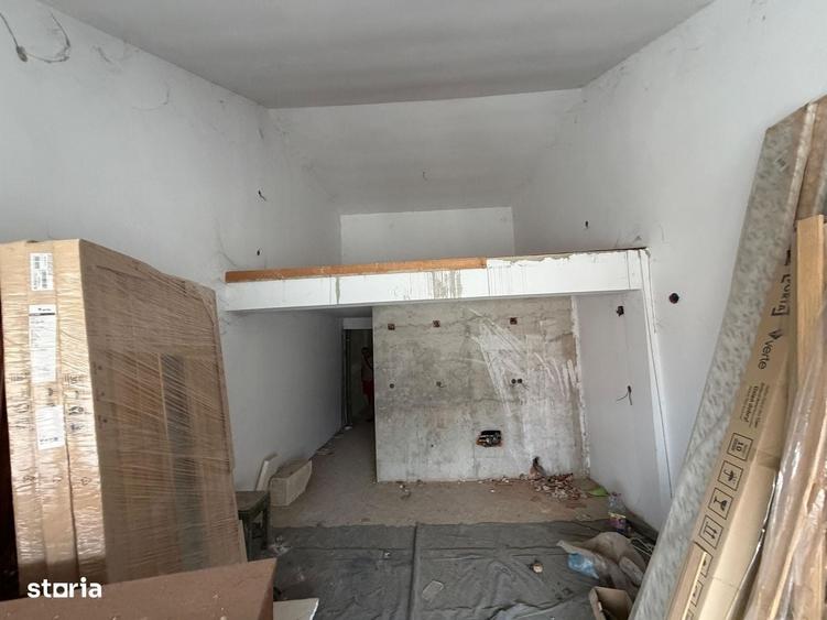 Casă cu 4 camere în Central