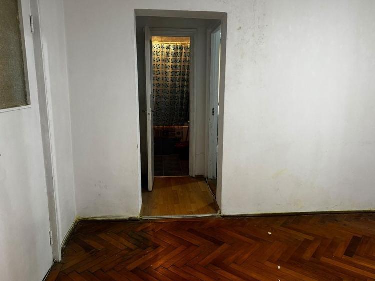 Apartament cu 2 camere semidecomandat în Dosu Bricii