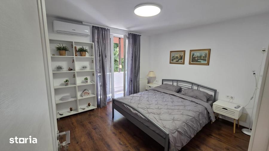 Apartament cu 4 camere decomandat în Ultracentral
