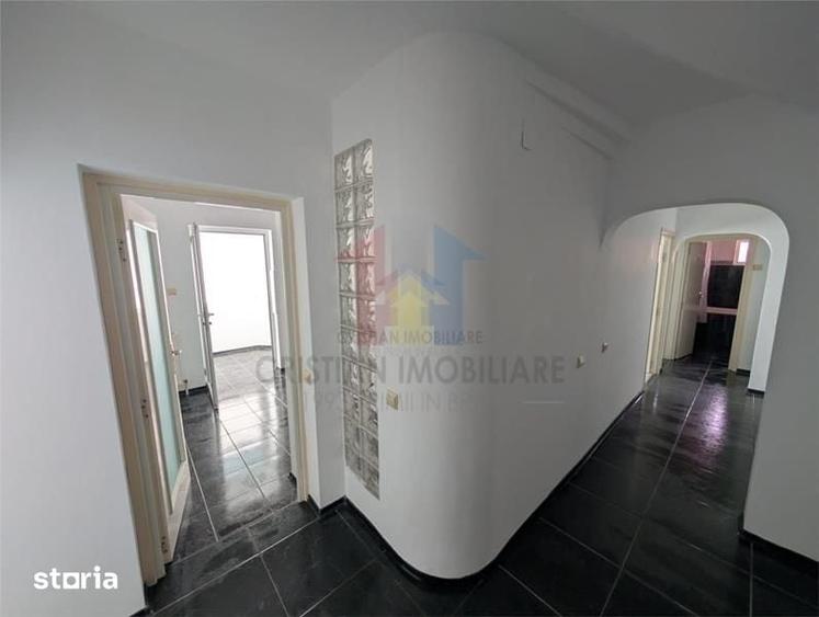 RENOVAT RECENT 3 camere, Calarasi 4, PARTIAL MOBILAT - 15