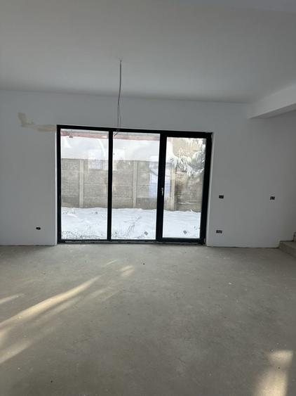 Casă cu 4 camere în Chișoda