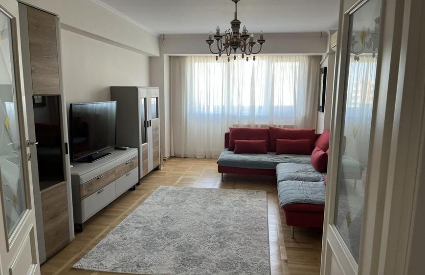 Apartament 4 camere renovat recent +CTP +Loc de parcare in zona 13 Septembrie - 18