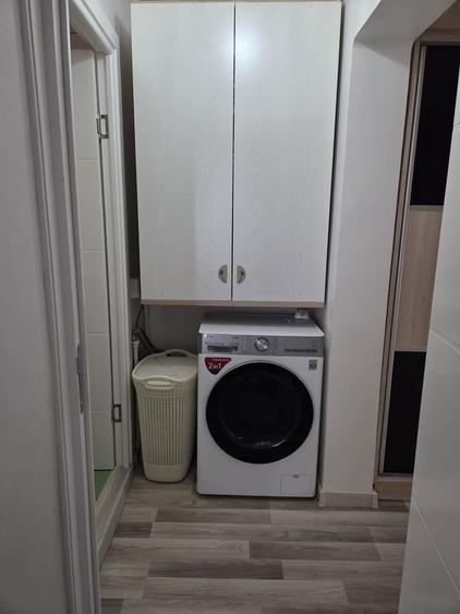 Apartament cu 3 camere decomandat în Progresul