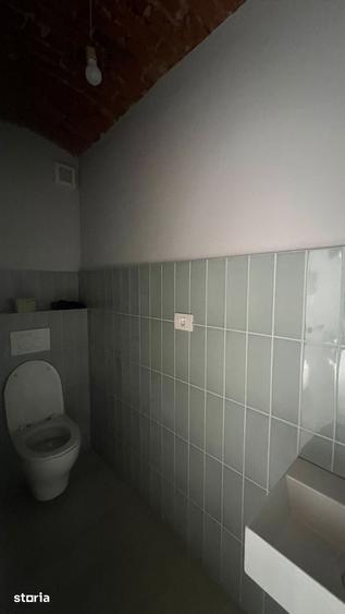Apartament cu 5 camere în Central