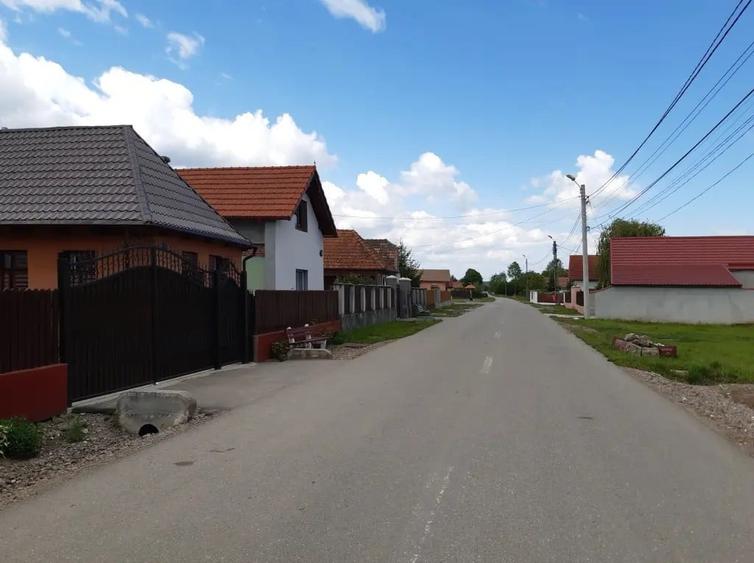 Teren construibil intravilan utilitati central Lunca Calnicului 2325mp - 2