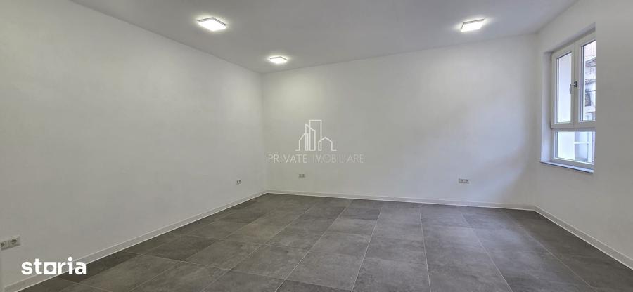 Spațiu comercial, de 50 mp, în Central