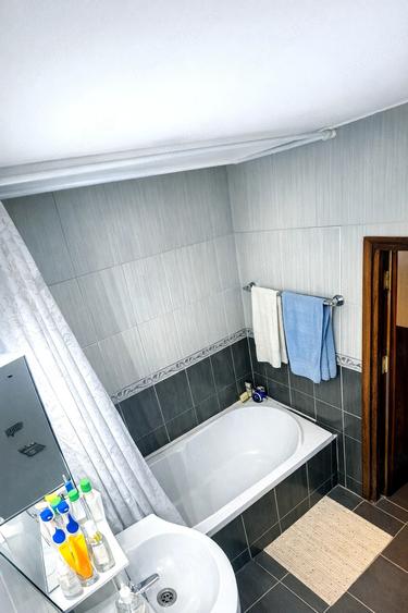 Apartament cu 2 camere decomandat în Brâncoveanu