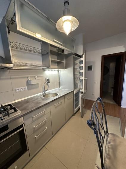 Apartament cu 2 camere semidecomandat, mobilat în Bucureștii Noi