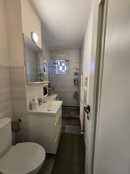 Apartament cu 2 camere nedecomandat în Cetate
