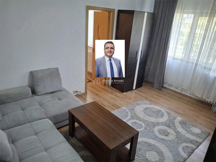 Apartament cu 3 camere semidecomandat în Micro II