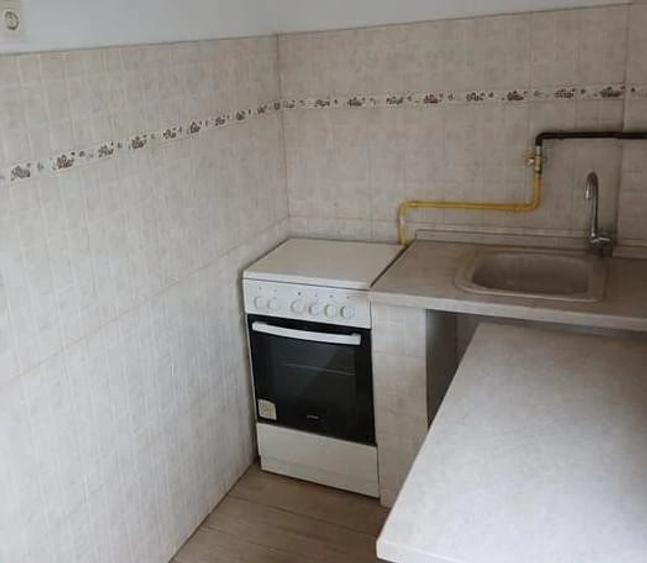 Spațiu comercial, de 80 mp, în Central