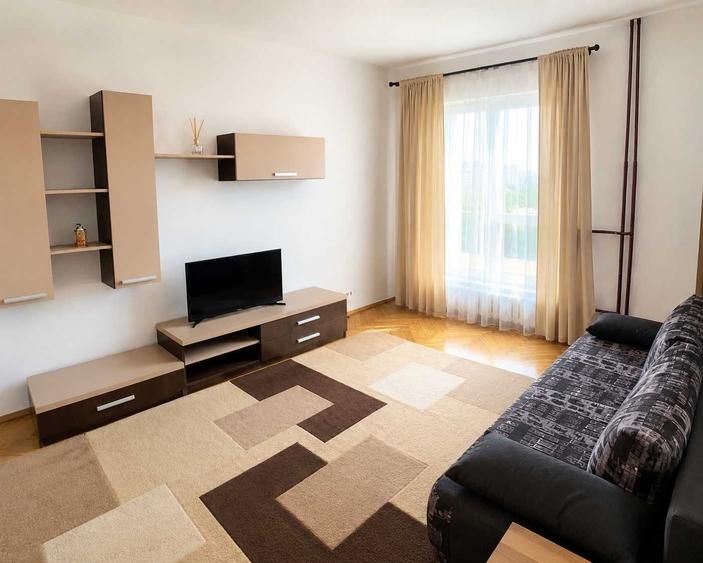 Apartament cu 2 camere decomandat în Păcurari