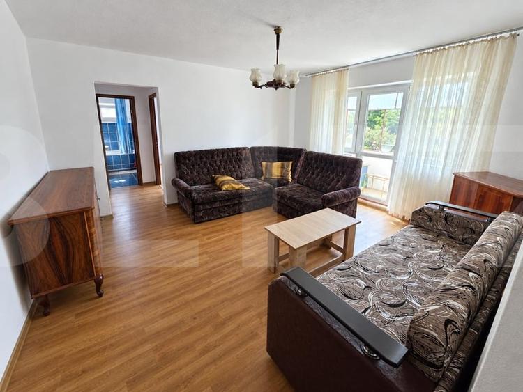 Apartament cu 2 camere semidecomandat, mobilat în Ciucului