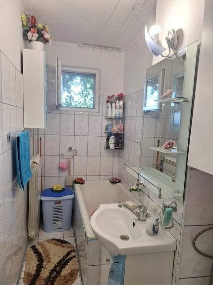 Apartament cu 2 camere semidecomandat în Piorești