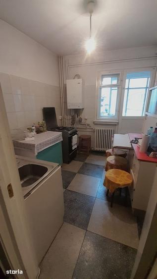 Apartament cu 3 camere în Victoriei — fotografia 3
