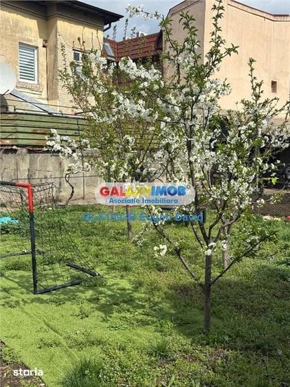 Teren de 900 mp, în Gara de Nord