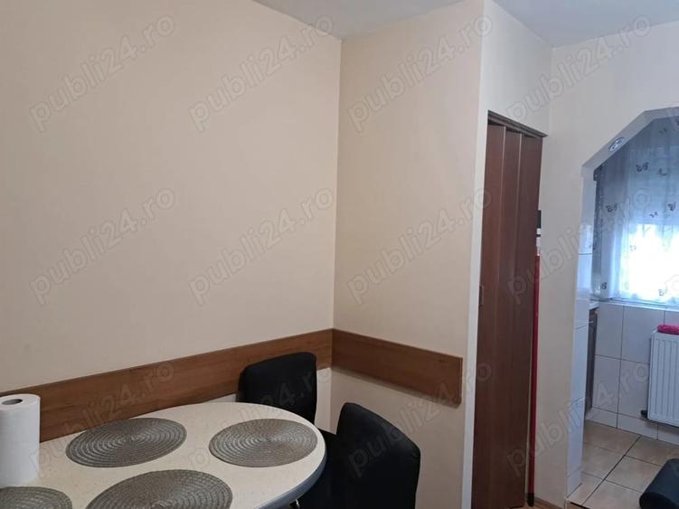 Apartament cu 2 camere decomandat în Rogerius