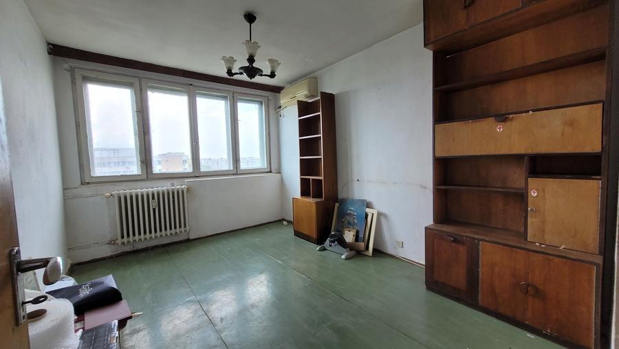 Apartament cu 3 camere decomandat în Nord