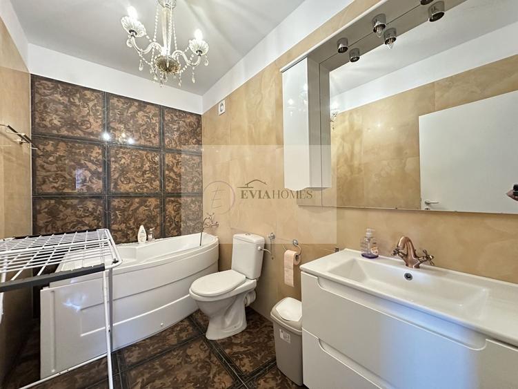 Apartament cu 3 camere decomandat, mobilat în Zorilor
