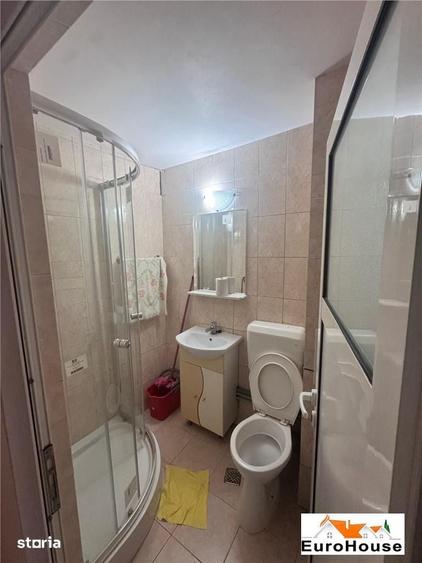 Apartament cu 2 camere în Cetate