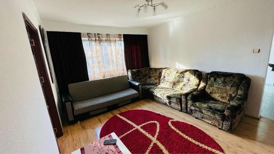 Apartament cu 2 camere nedecomandat în Narcisa