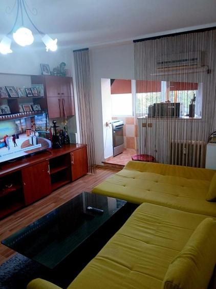 De vanzare ap 2/3camere Dristor str Rm Sarat - 6