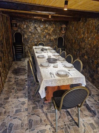Casă cu 4 camere cu Teren 600 Mp în Central