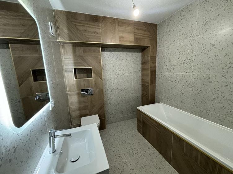 Apartament cu 2 camere decomandat în Valea Lupului
