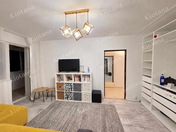 Apartament cu 2 camere semidecomandat în Dristor