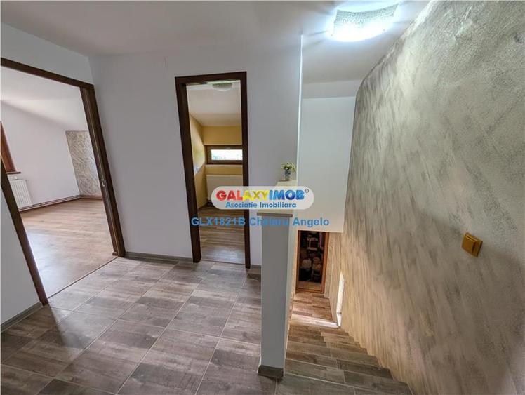 Casă cu 5 camere cu Garaj în Snagov