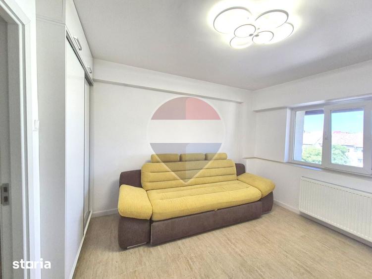Apartament cu 2 camere decomandat, mobilat în Central